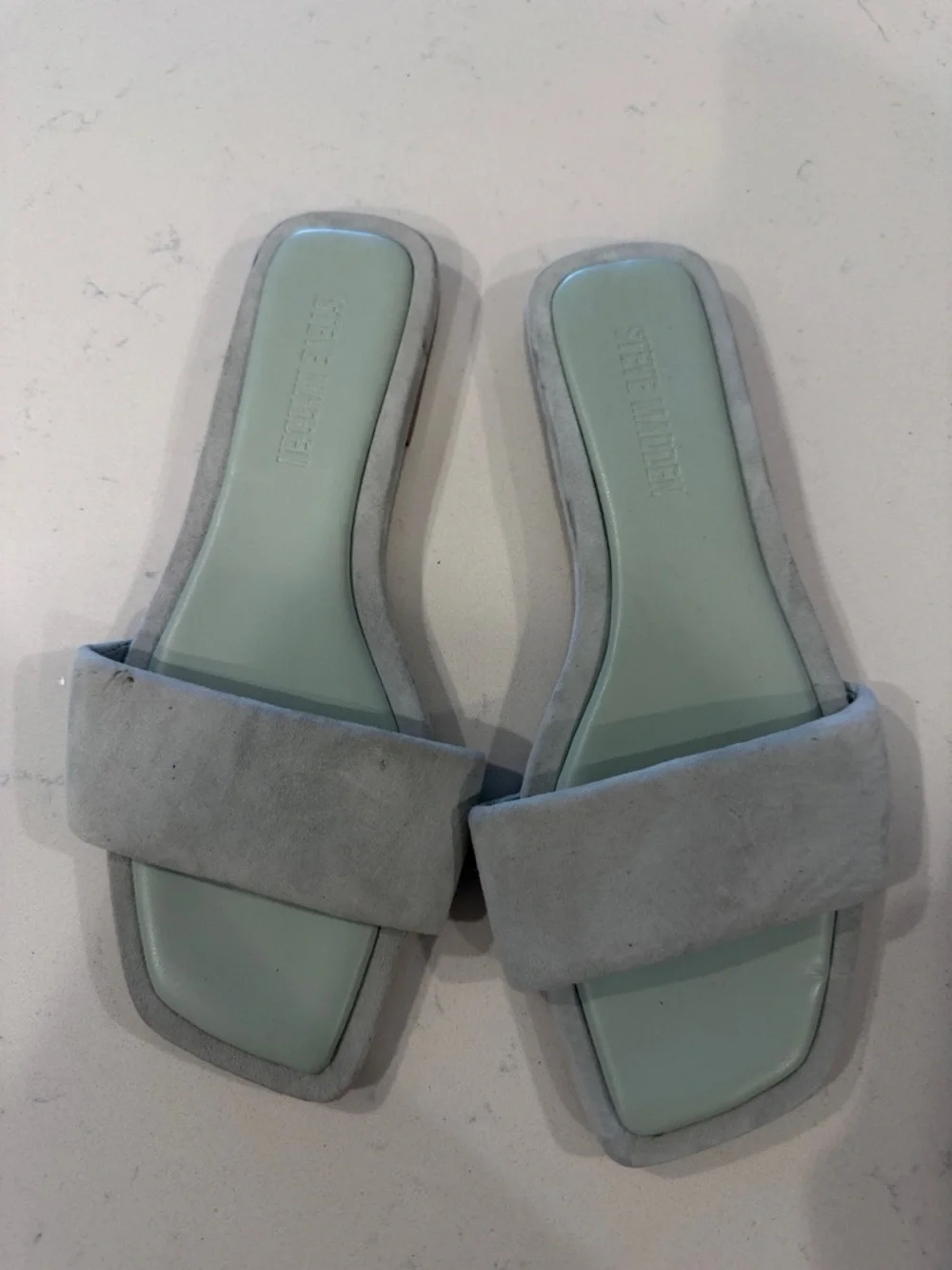 Women's Mint Slide Sandals - Soft Suede Strap Steve Madden 6.5 - Picture 2 of 3